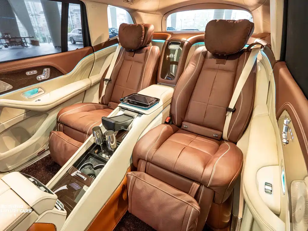 Mercedes-Benz GLS — миниатюра 11