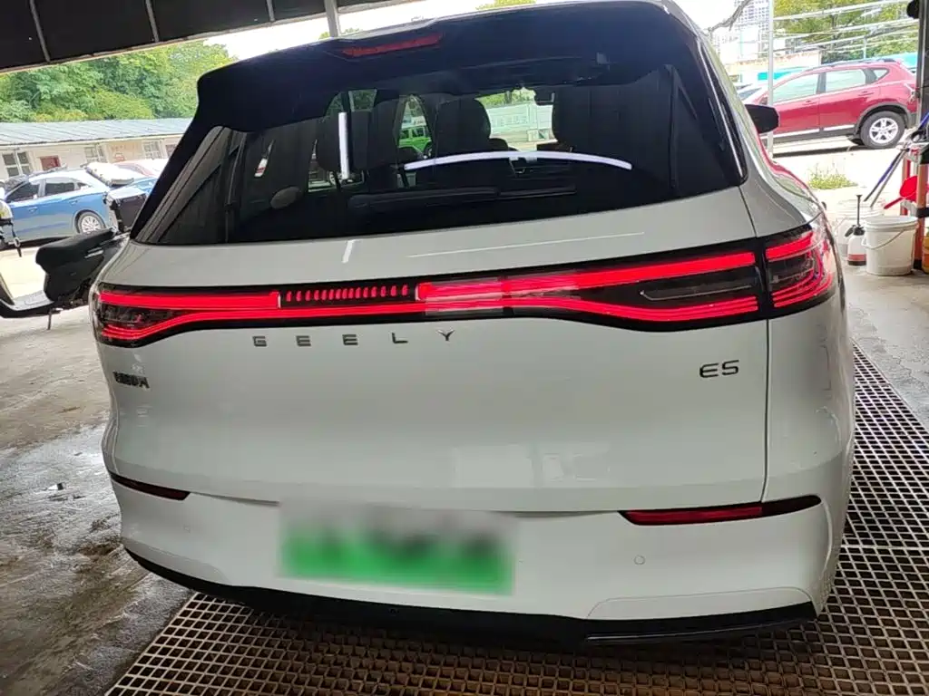 Geely Galaxy Galaxy E5 E5 2024 440km