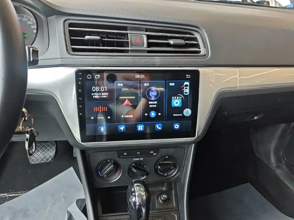 Volkswagen Lavida — миниатюра 13