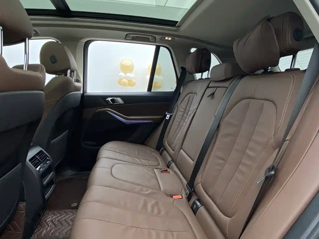 BMW X5 (Import) — миниатюра 18