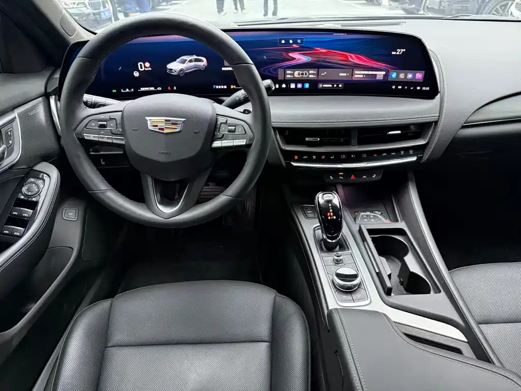 Cadillac CT5 — миниатюра 13