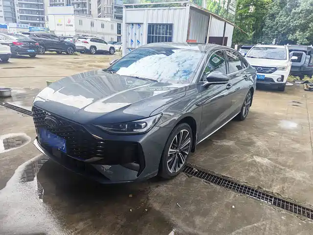 2025 Chery Arrizo 8