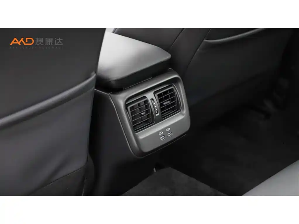 Toyota Crown SportCross SportCross 2023 2.5L SportCross HEV Luxury