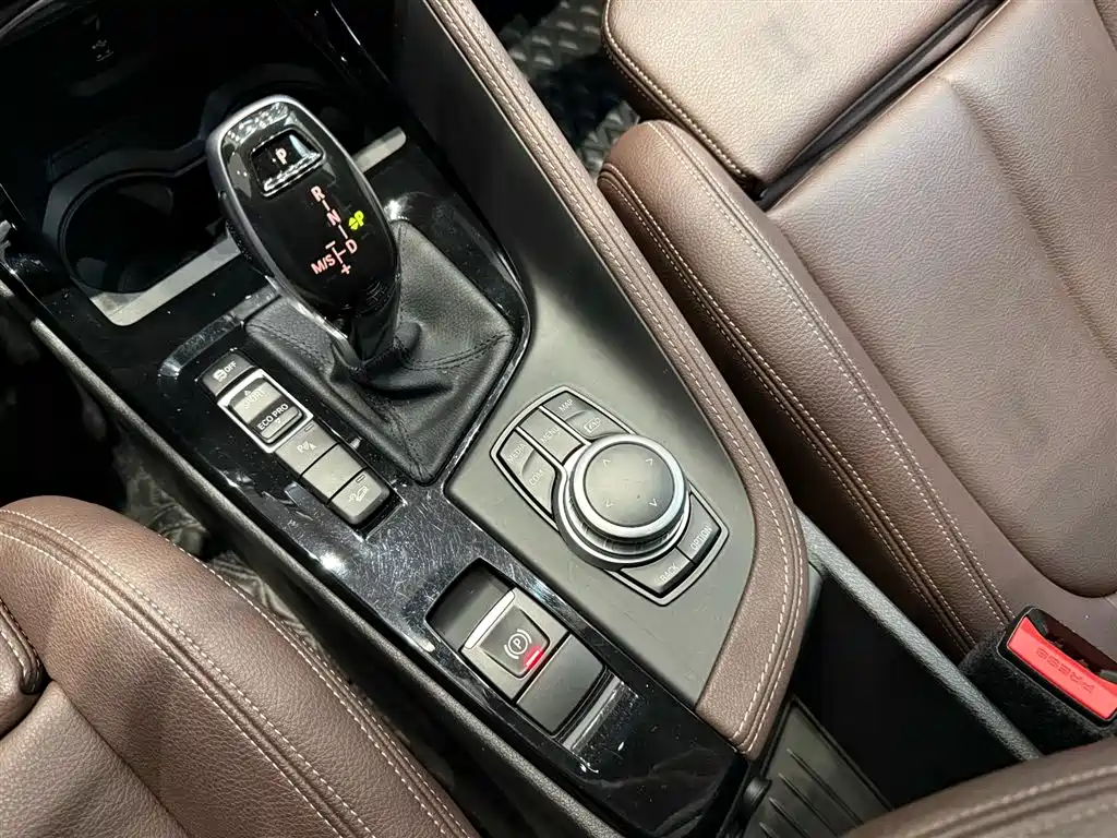 BMW X1 — миниатюра 14