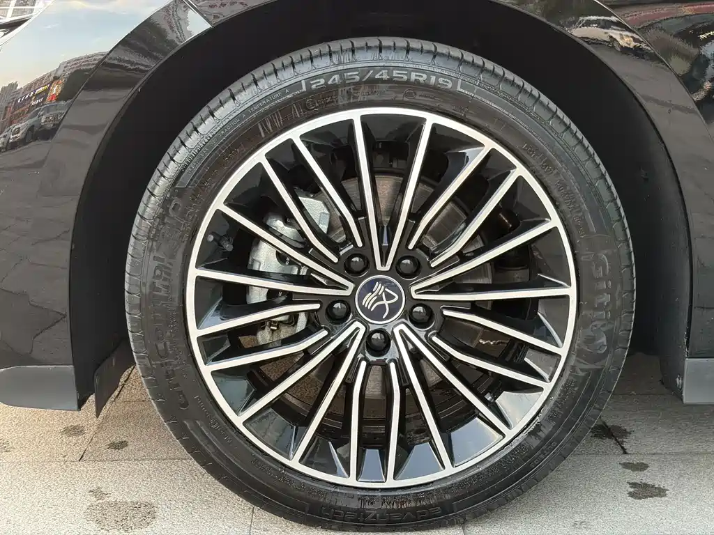 BYD Han — миниатюра 13