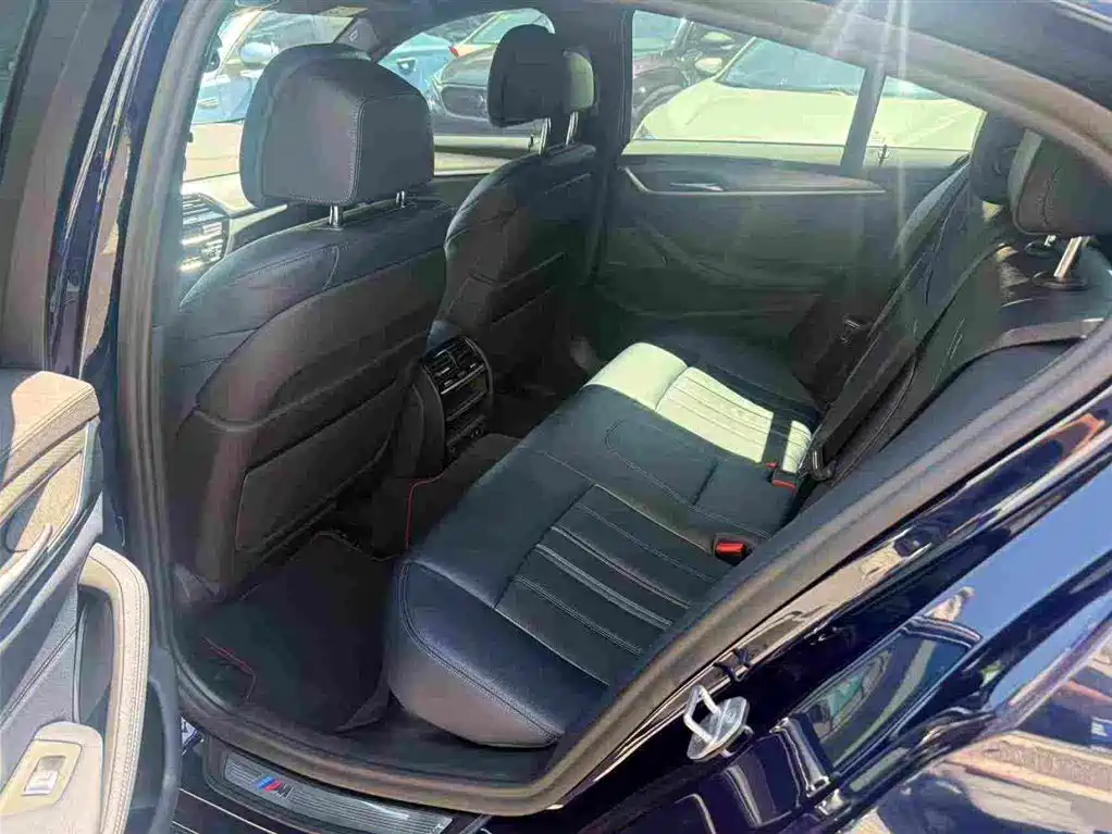 BMW 5 Series (Import) — миниатюра 3