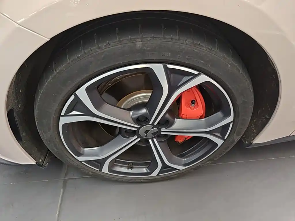 NIO ET5 — миниатюра 23