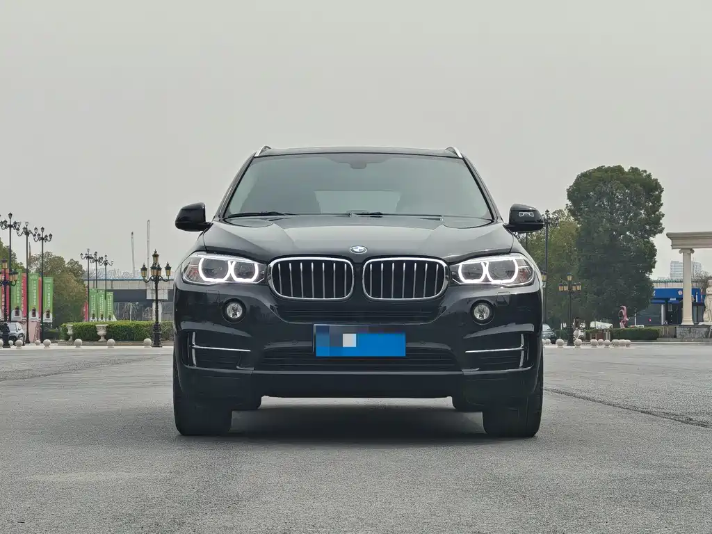 BMW X5 2018 xDrive28i