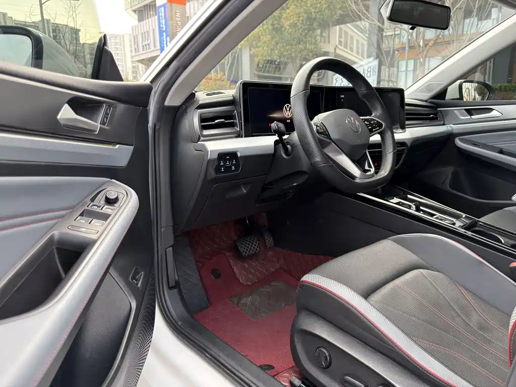 Volkswagen Lamando — миниатюра 3