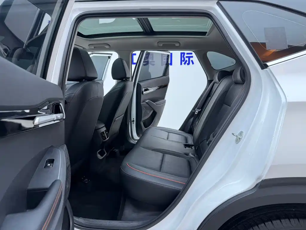 Kia Seltos — миниатюра 12
