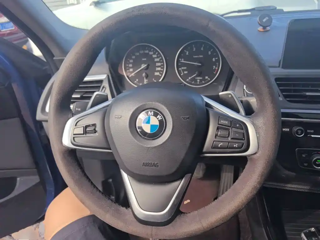 BMW 1 Series — миниатюра 11