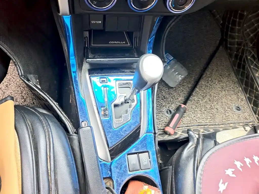 Toyota Corolla — миниатюра 14