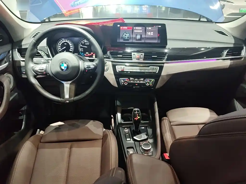 BMW X1 — миниатюра 10