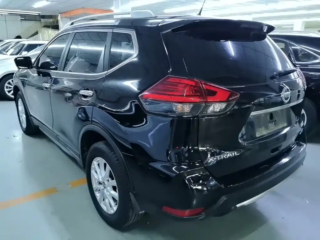 Nissan X-Trail — миниатюра 5