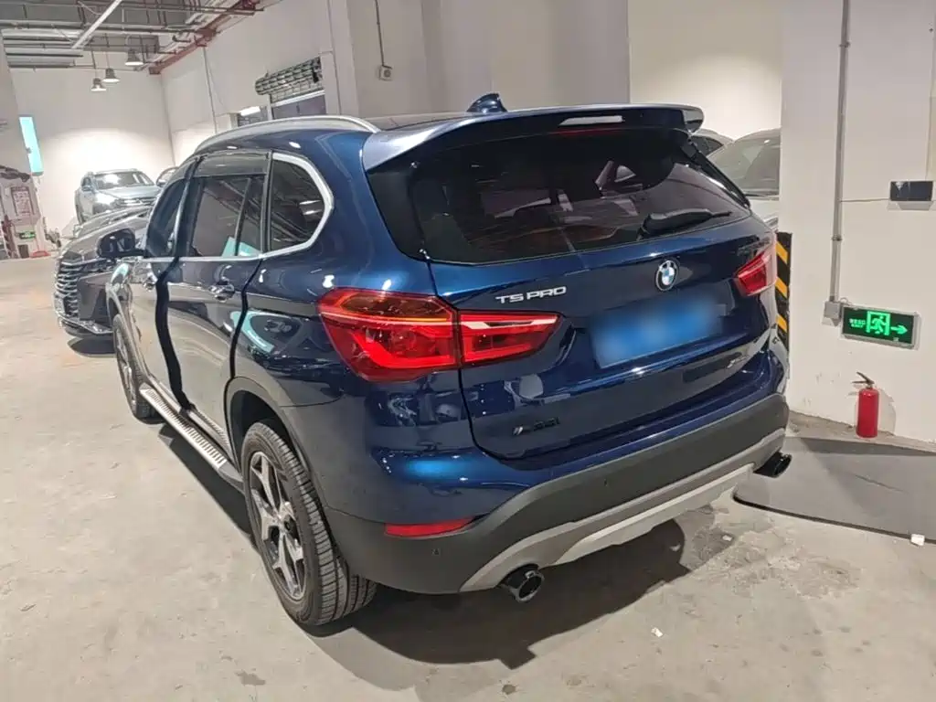 BMW X1 — миниатюра 5