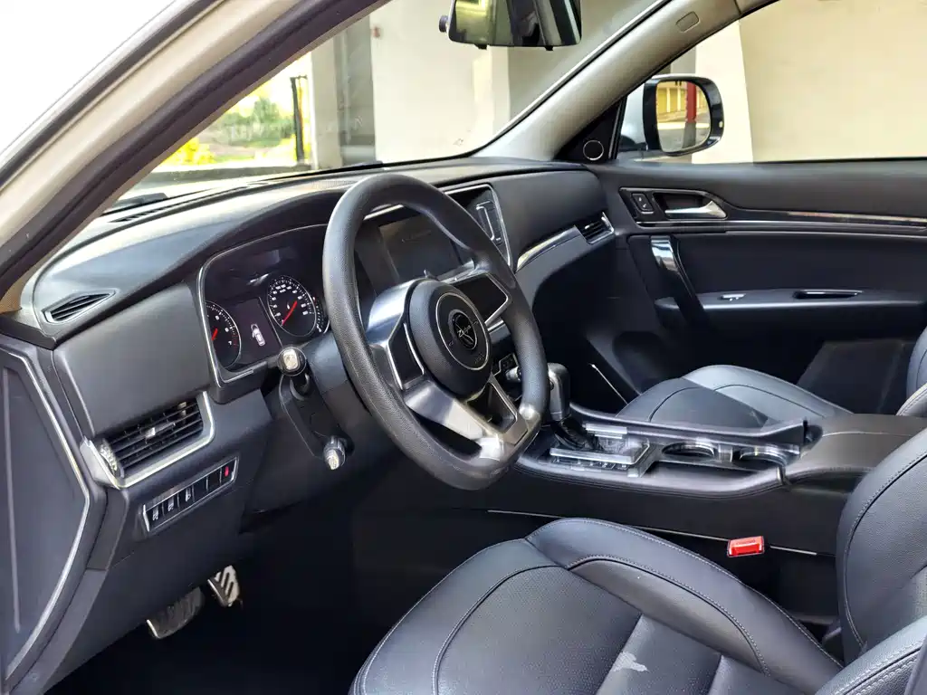 Zotye T600 Coupe — миниатюра 8