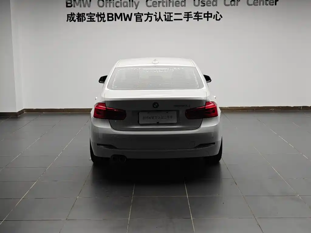 BMW 3 Series — миниатюра 6