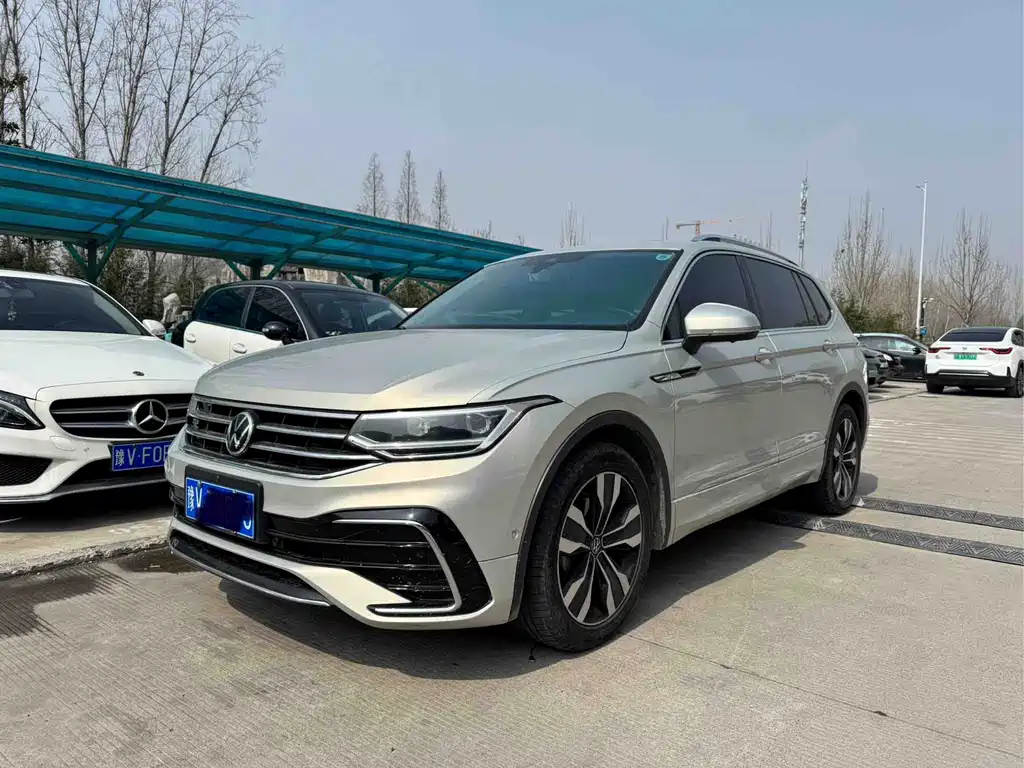 Купить Volkswagen Tiguan L