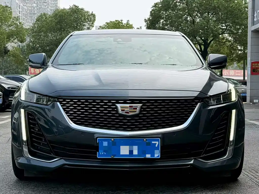 Cadillac CT5 — миниатюра 2