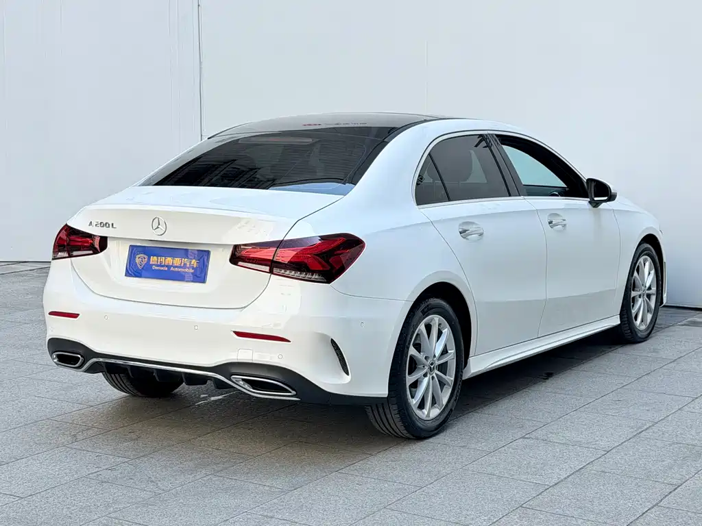 Mercedes-Benz A-Class — миниатюра 18