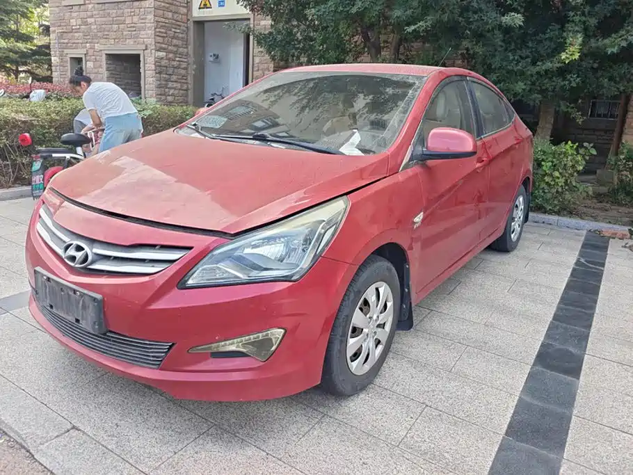 Hyundai Verna