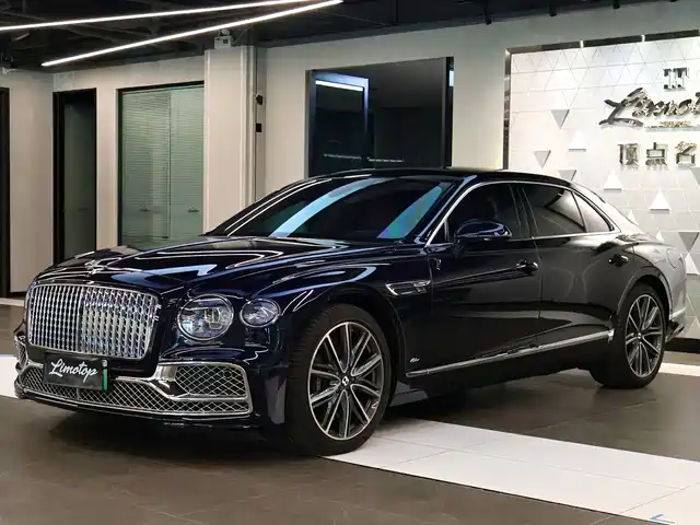 Bentley Flying Spur Hybrid