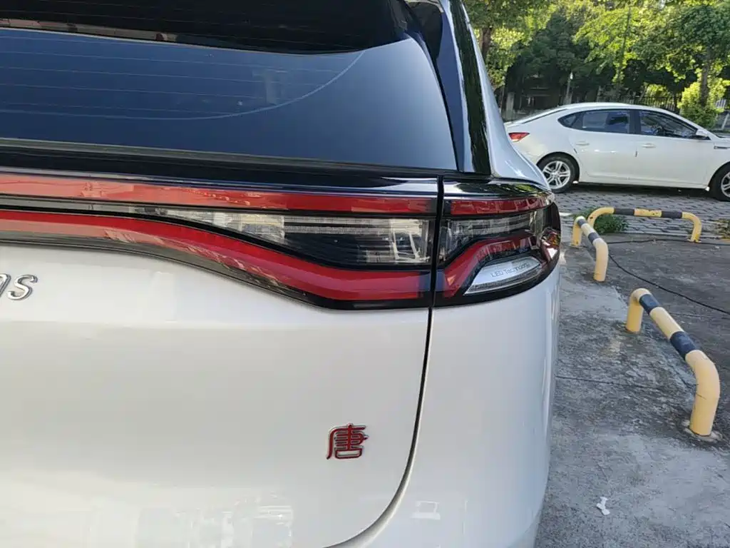BYD Tang — миниатюра 8