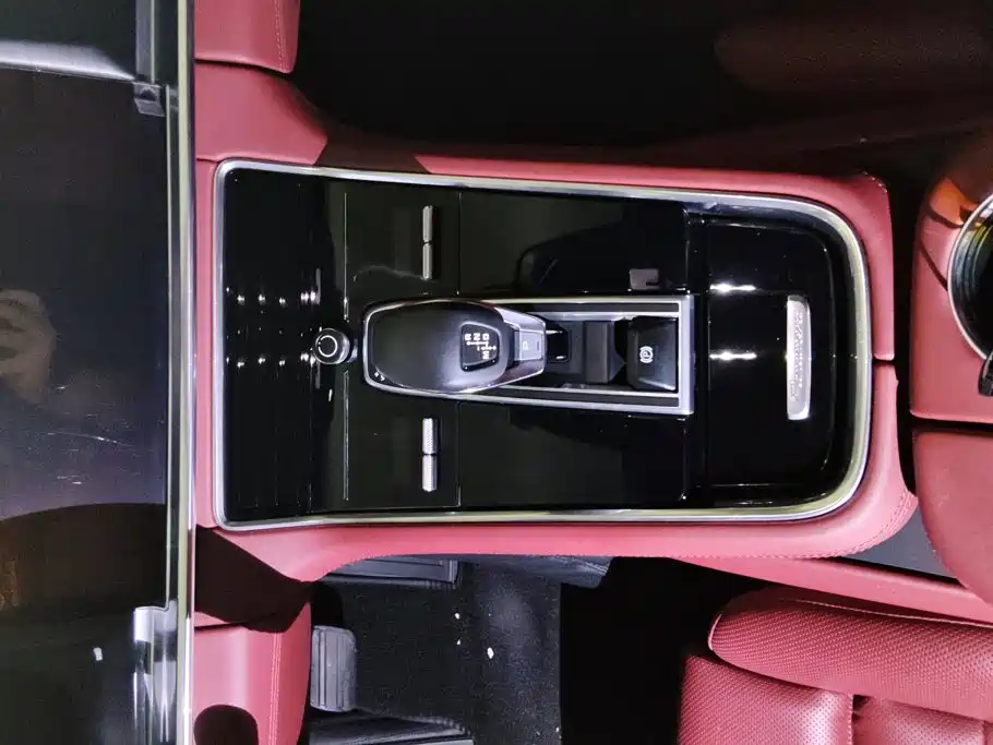 Porsche Panamera — миниатюра 16