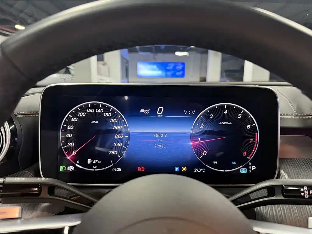 Mercedes-Benz C-Class — миниатюра 14