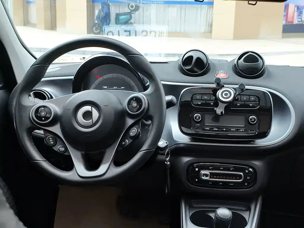 smart Smart Forfour — миниатюра 6