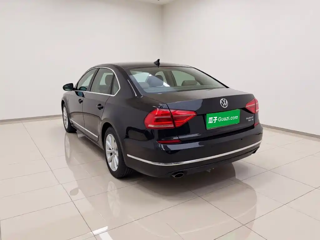 Volkswagen Passat 2017 330TSI DSG