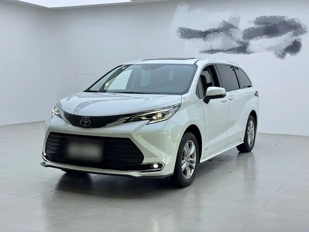 Toyota Sienna 2024 2.5L Comfort