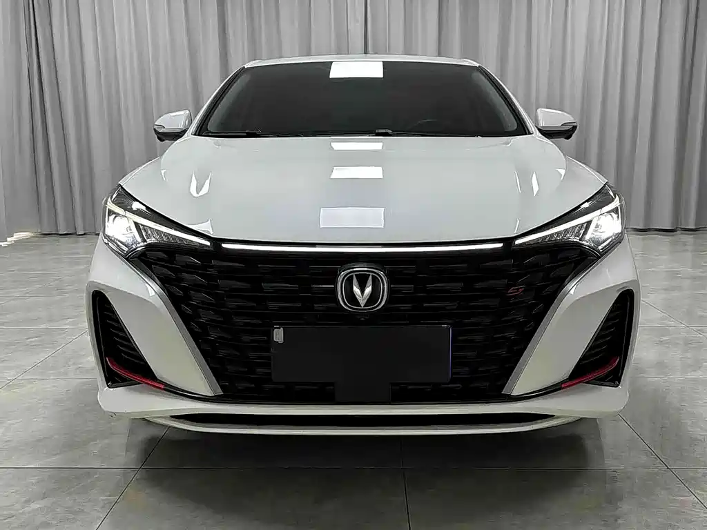 Changan Eado 2022 PLUS NE 1.4T GDI DCT Luxury