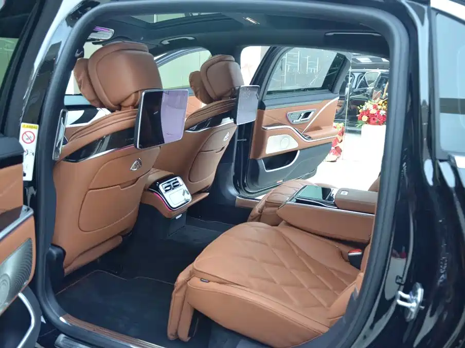 Mercedes-Benz S-Class — миниатюра 7