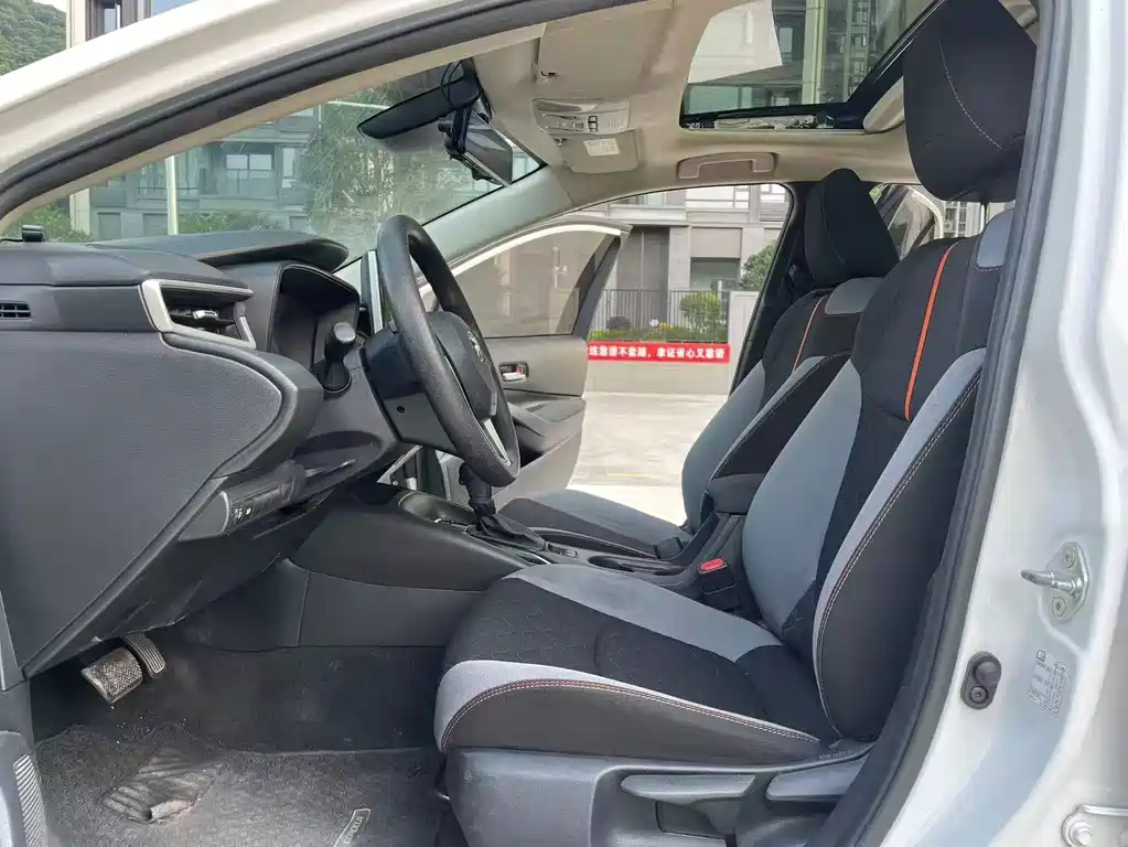 Toyota Corolla — миниатюра 3