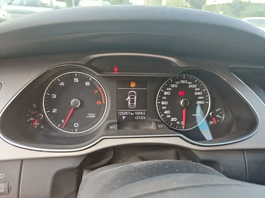 Audi A4L — миниатюра 12