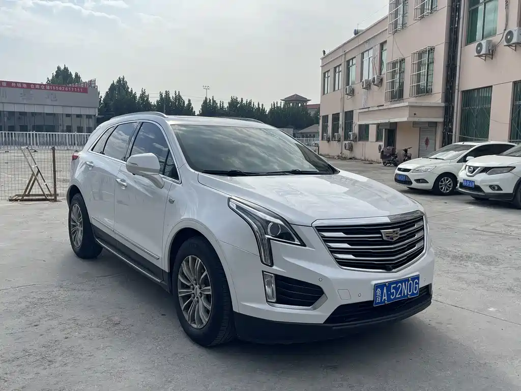 Cadillac XT5 — миниатюра 3