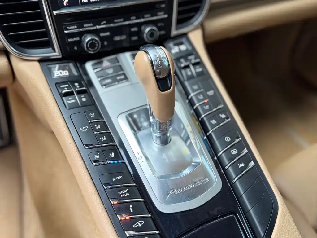 Porsche Panamera 2014 Panamera S Executive 3.0T
