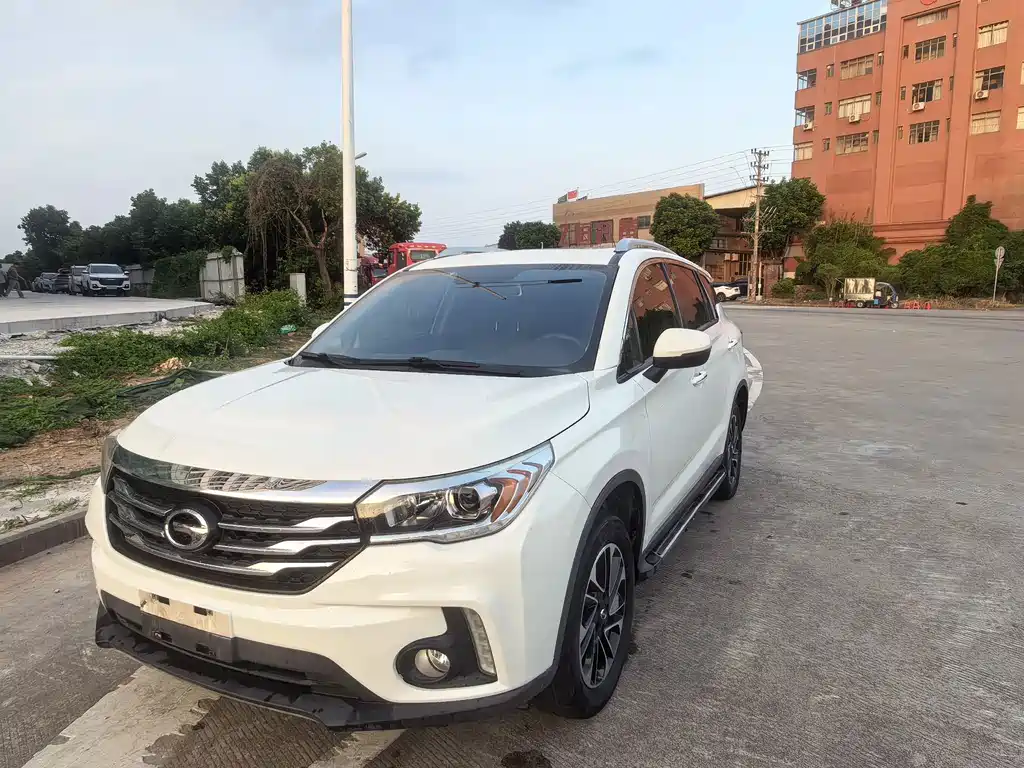 GAC Motor Trumpchi GS4