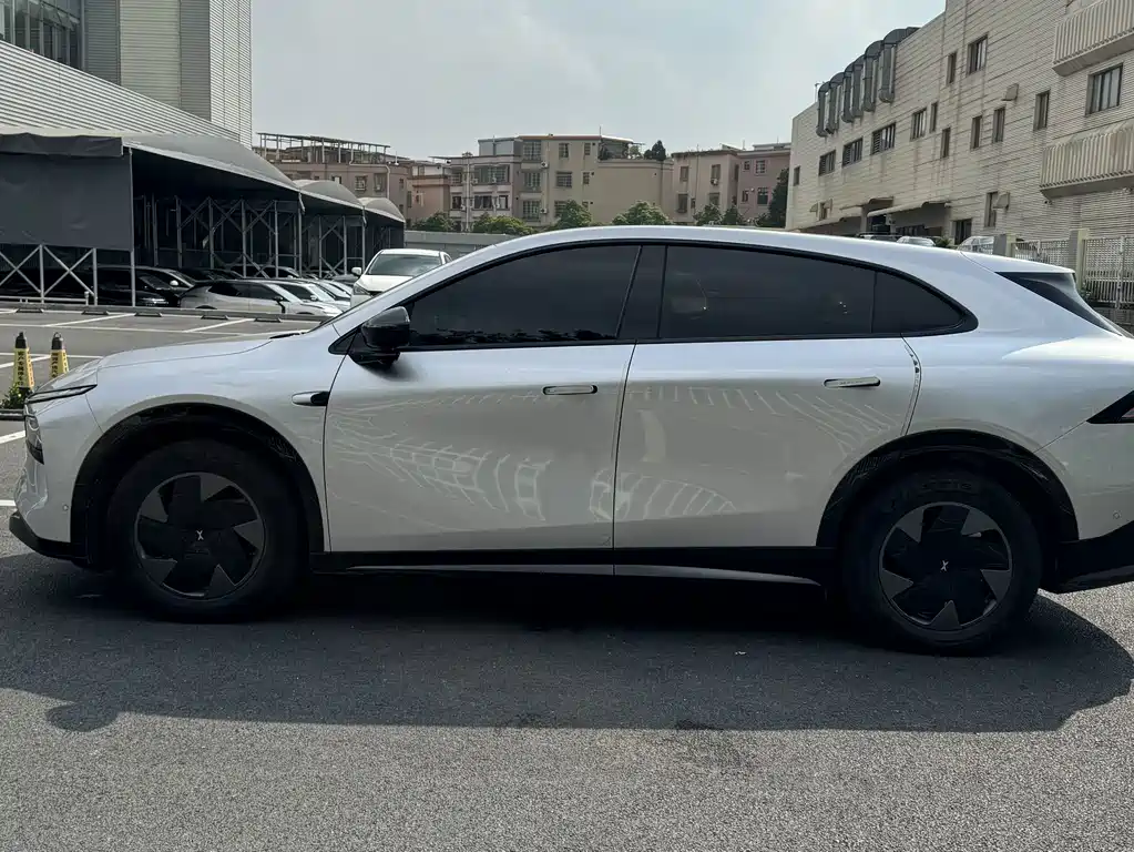 XPeng G7 — миниатюра 5