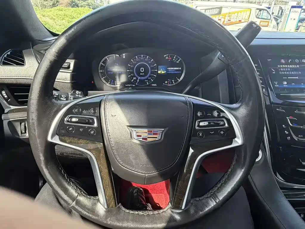 Cadillac Escalade 2017 6.2L ESV
