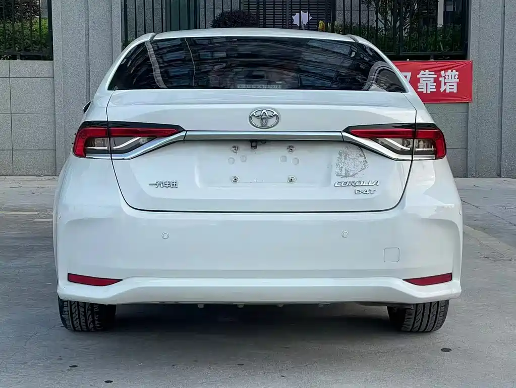 Toyota Corolla — миниатюра 9