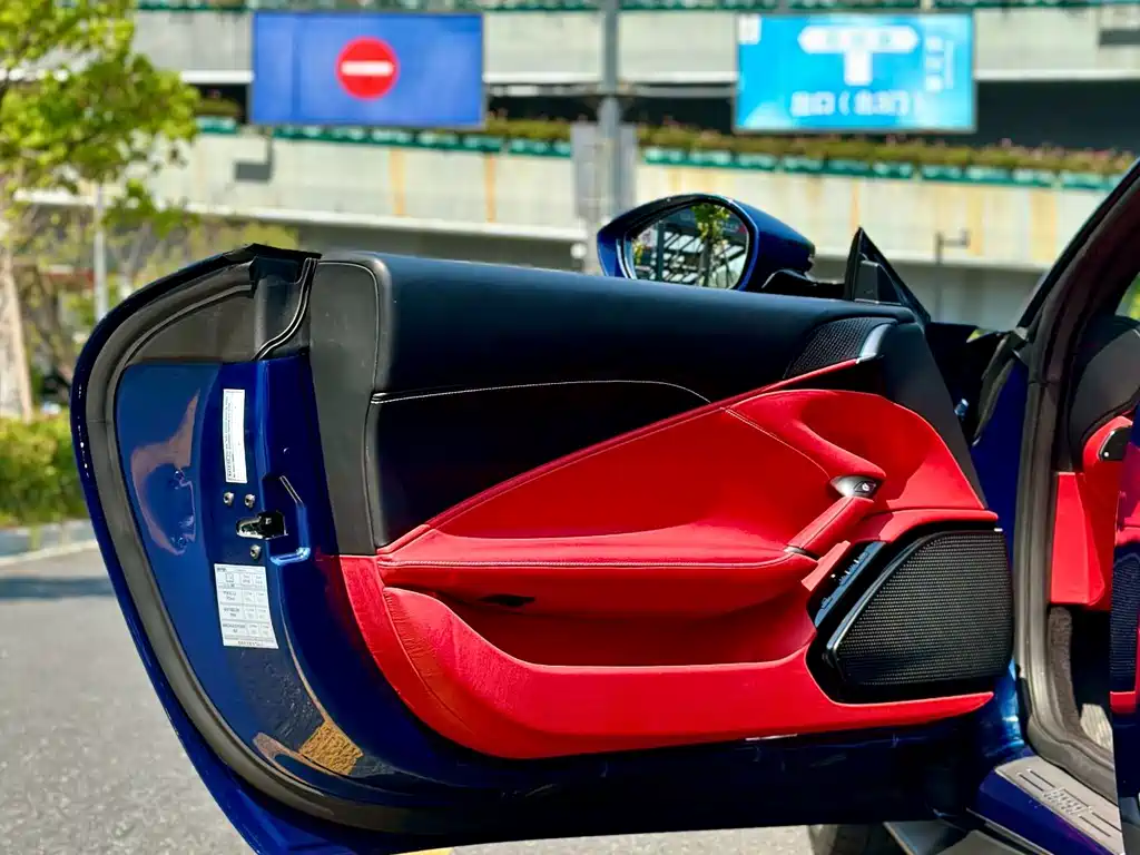 Ferrari Roma — миниатюра 21