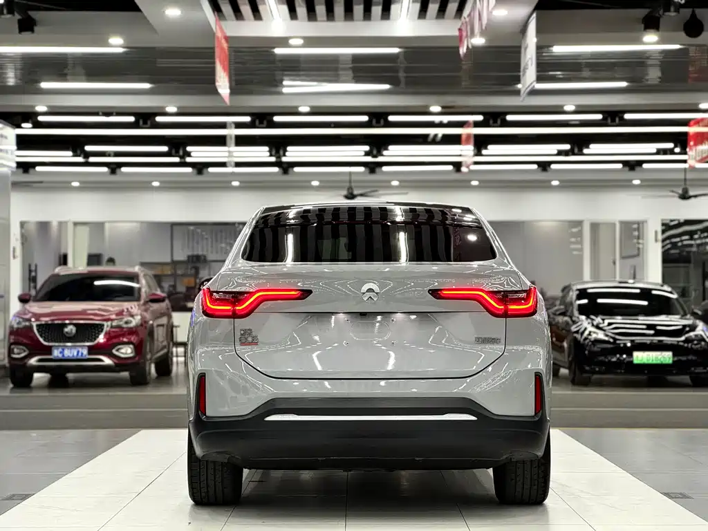 NIO NIO EC6