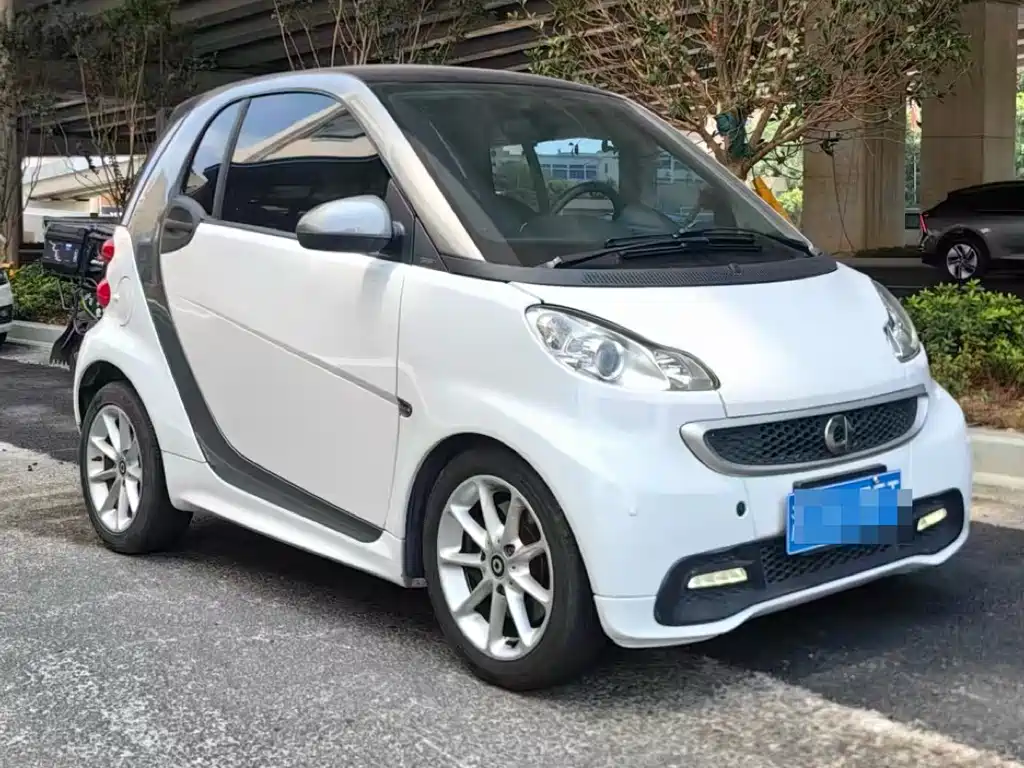 smart Smart Fortwo — миниатюра 13