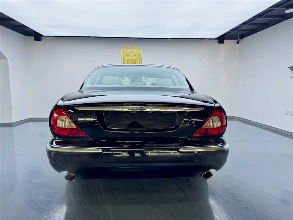 Jaguar XJ 2005 XJ8L 4.2