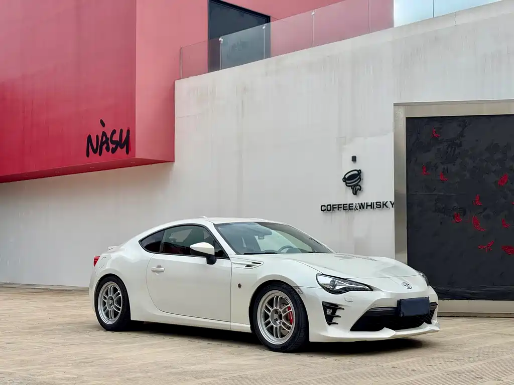 Toyota 86 — миниатюра 3