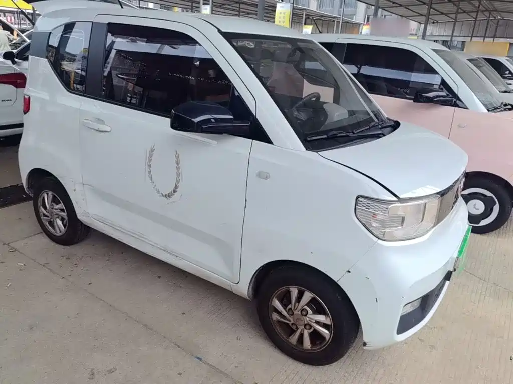 Wuling MINIEV — миниатюра 4