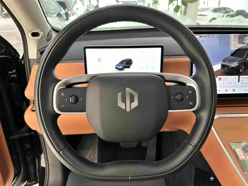 Leapmotor C16 2026 280 6 мест