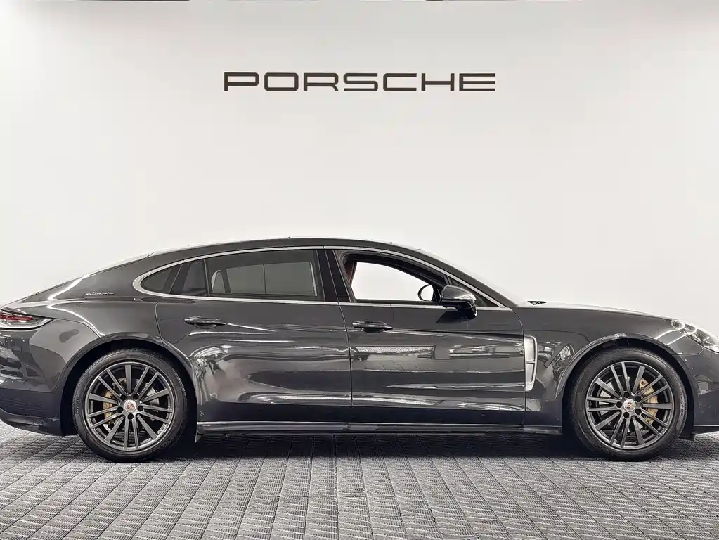 Porsche Panamera — миниатюра 6